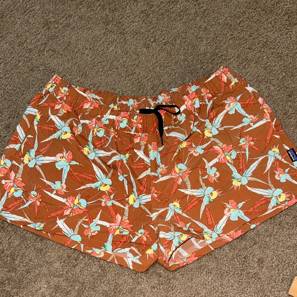 Patagonia Barley Baggies Floral Patterned Women's Shorts